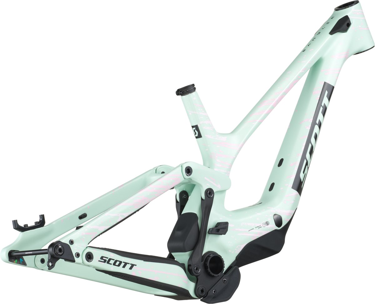 Gambler 900 RC HMX Frame and Shock